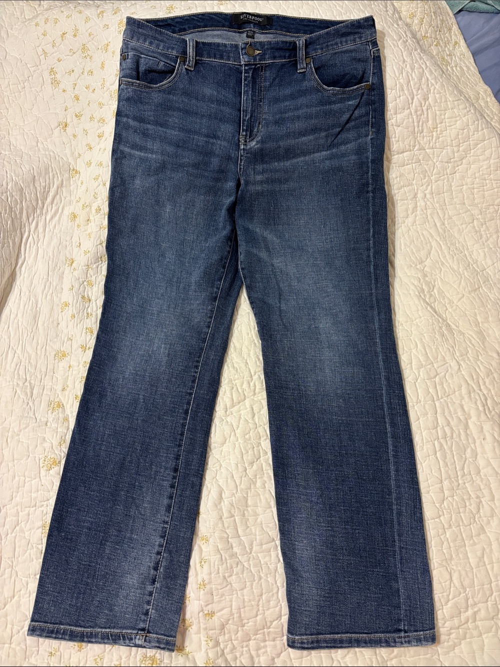 Liverpool Straight-Leg Women’s Jeans in Indigo Blue